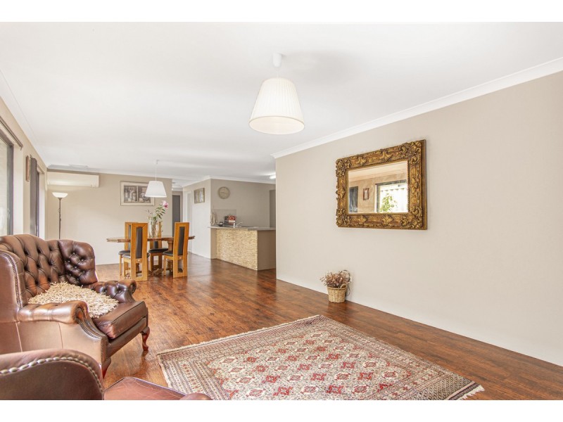 69 Feakle Bend, Ridgewood WA 6030