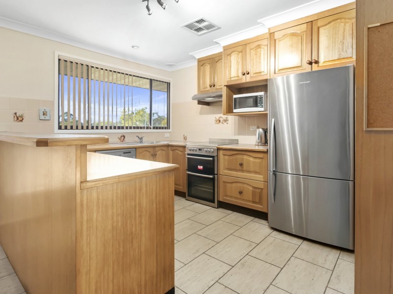 2 Misima Place, Glenfield NSW 2167