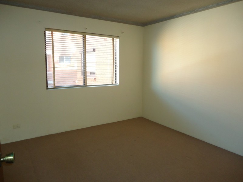 5/10-12 Forbes Street, Warwick Farm NSW 2170