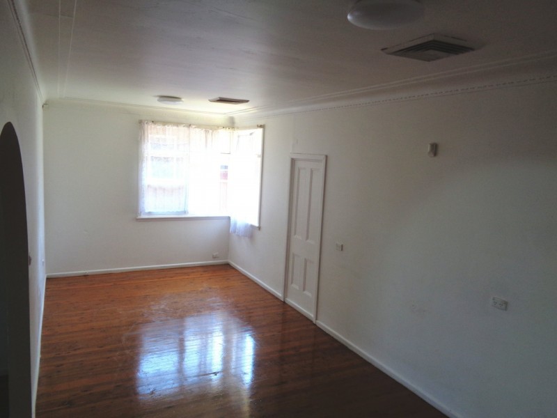 127 Orange Grove Road, Liverpool NSW 2170