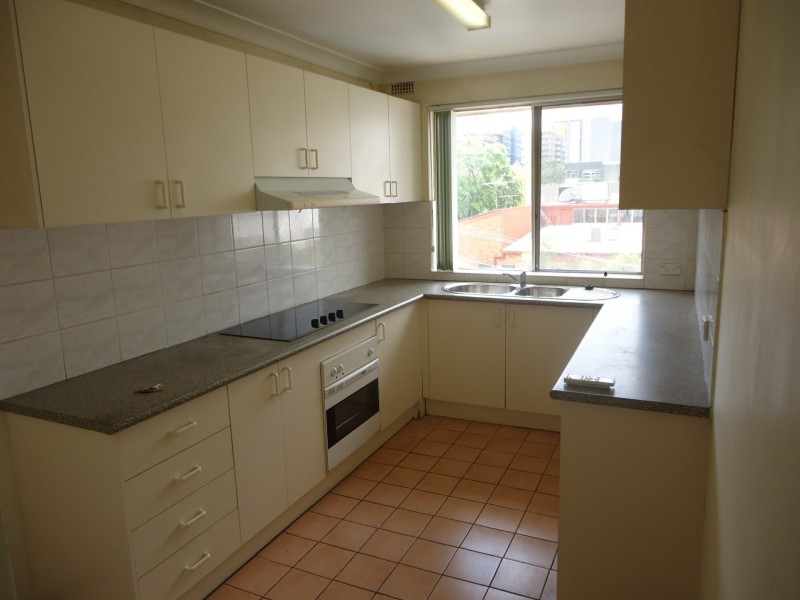 11/56 Bigge Street, Liverpool NSW 2170