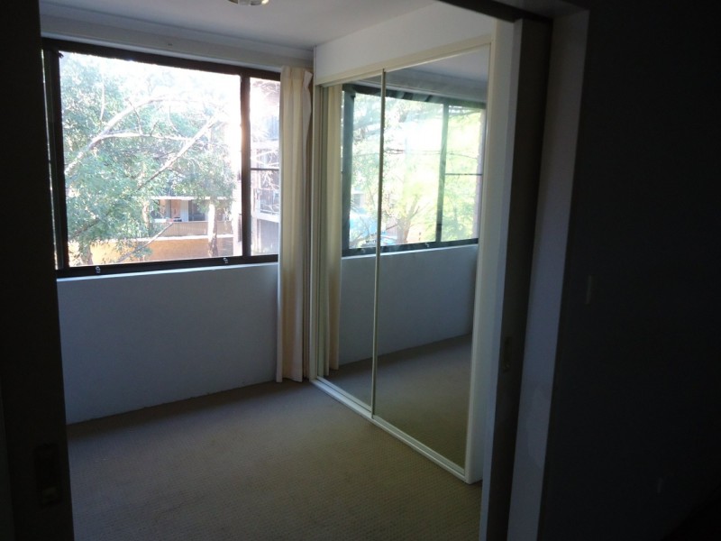 Unit 73/142 moore street, Liverpool NSW 2170