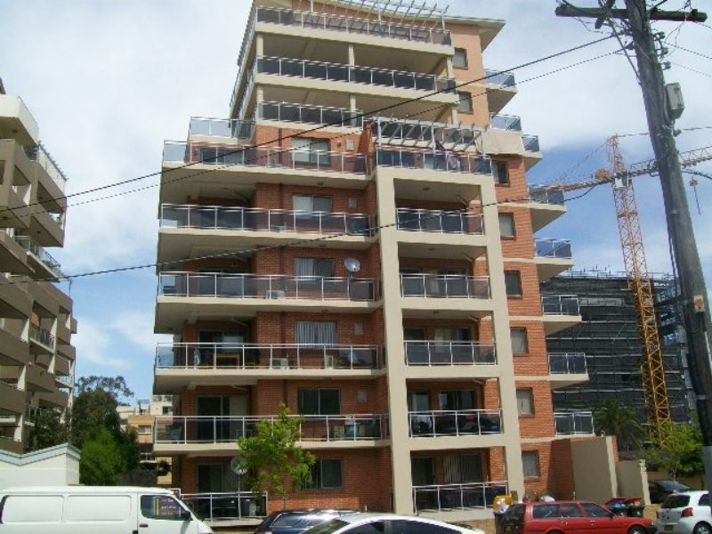 15/8-10 Lachlan Street, Liverpool NSW 2170