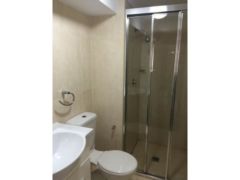 15/8-10 Lachlan Street, Liverpool NSW 2170