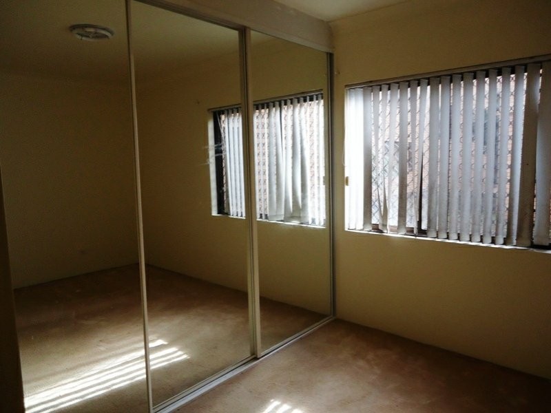2/85 Castlereagh Street, Liverpool NSW 2170
