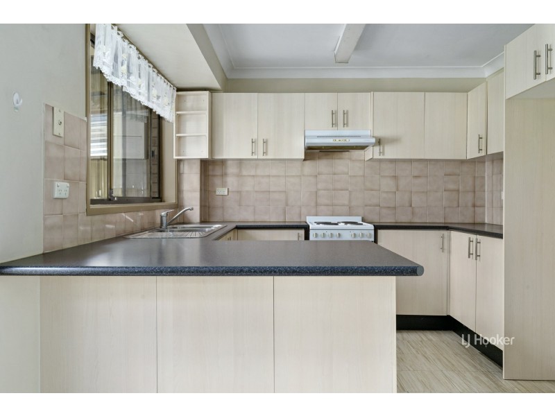 8/5-9 William Street, Lurnea NSW 2170