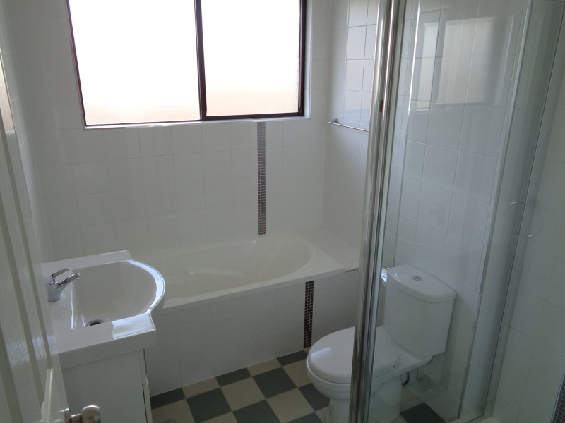 11/26 Charles Street, Liverpool NSW 2170