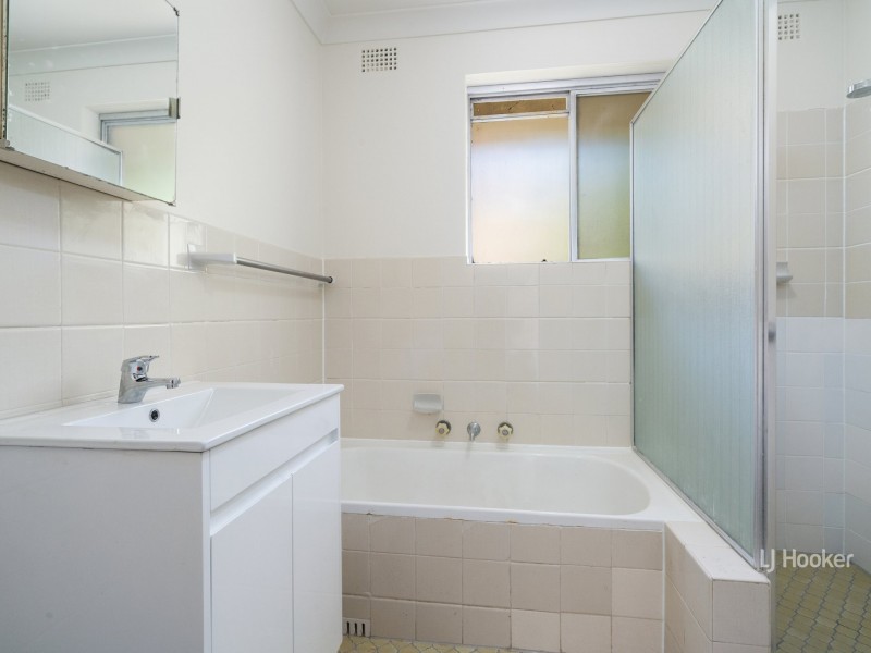 5/24 Collimore Avenue, Liverpool NSW 2170