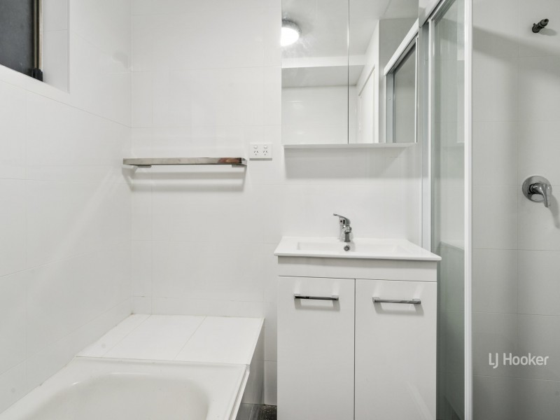 8/132 Moore Street, Liverpool NSW 2170