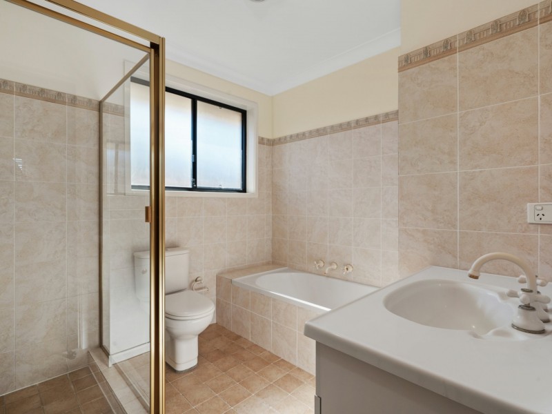 3B Luongo Close, Prestons NSW 2170