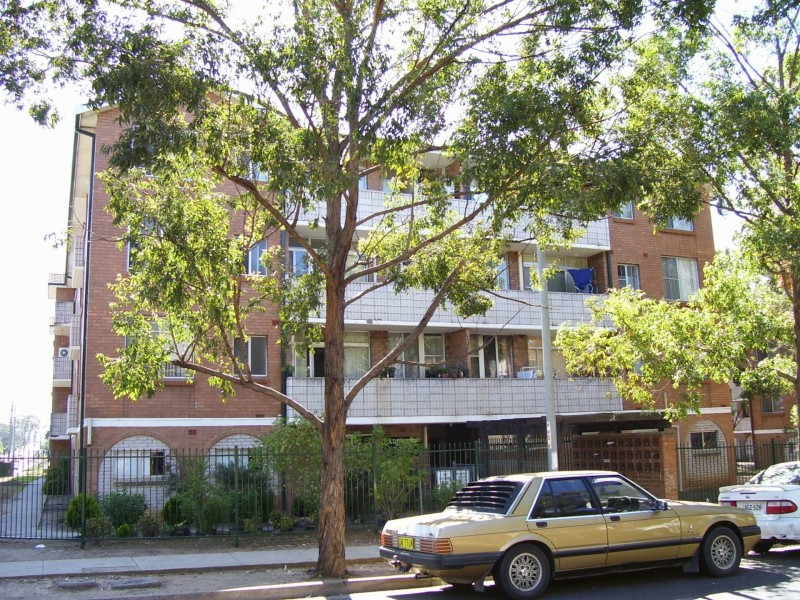 17/2 Beale Street, Liverpool NSW 2170