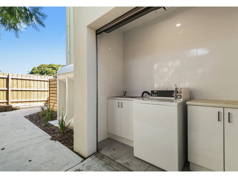 7/10 Government Road, Frankston VIC 3199