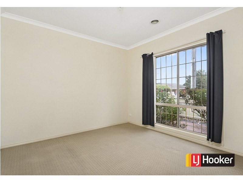 20 Tucker Street, Cranbourne VIC 3977