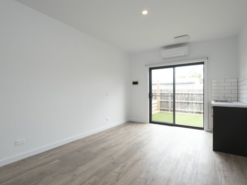 4/92 Beach Street, Frankston VIC 3199