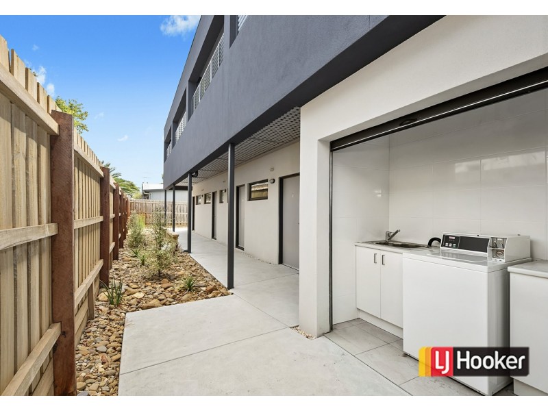 2/25 Addicott Street, Frankston VIC 3199