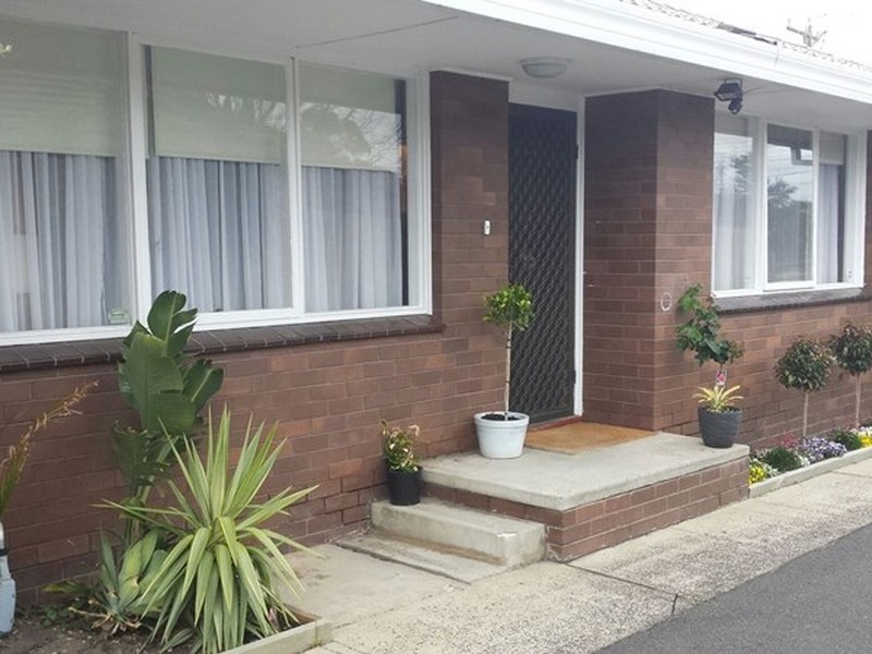 Unit 2/29 Dandenong Road East, Frankston VIC 3199
