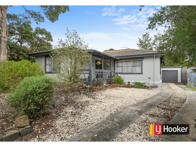 14 Nodding Avenue, Frankston North VIC 3200