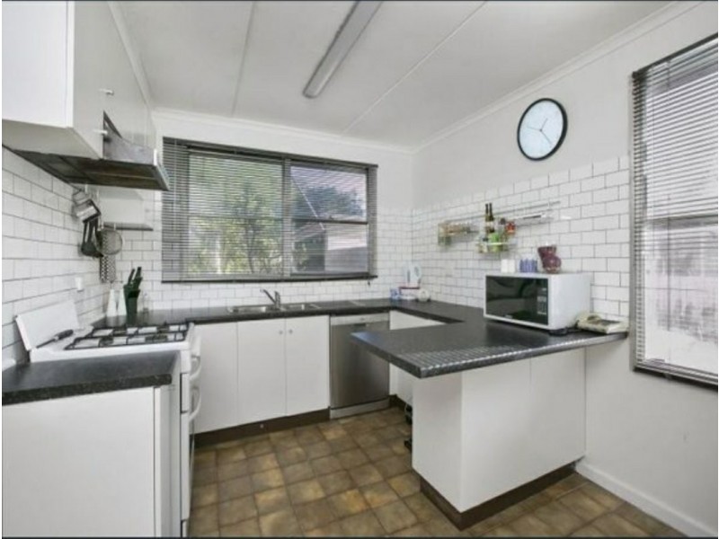 14 Nodding Avenue, Frankston North VIC 3200