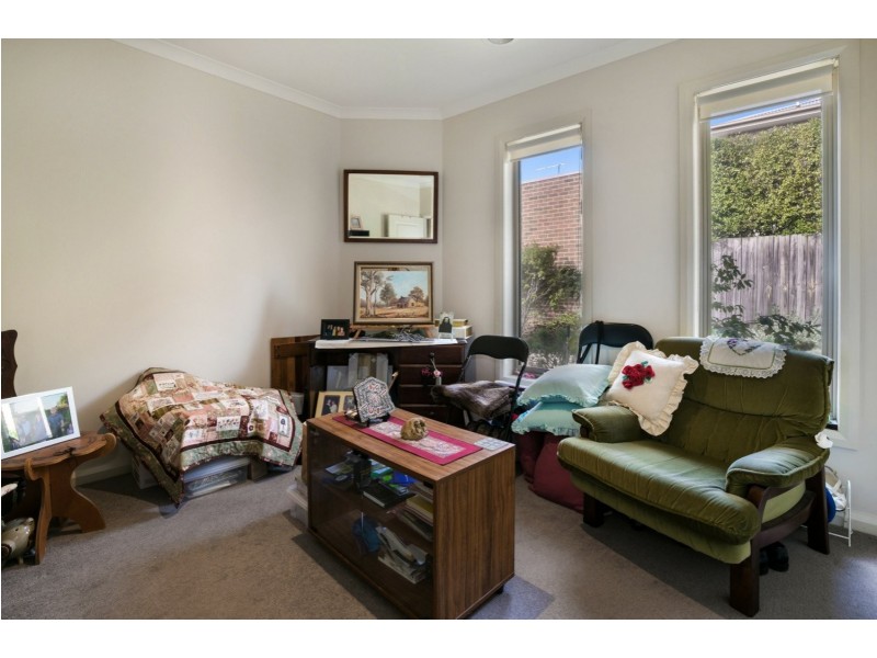 9a Seaview Avenue, Mornington VIC 3931