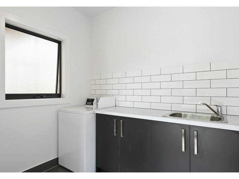 6/92 Beach Street, Frankston VIC 3199