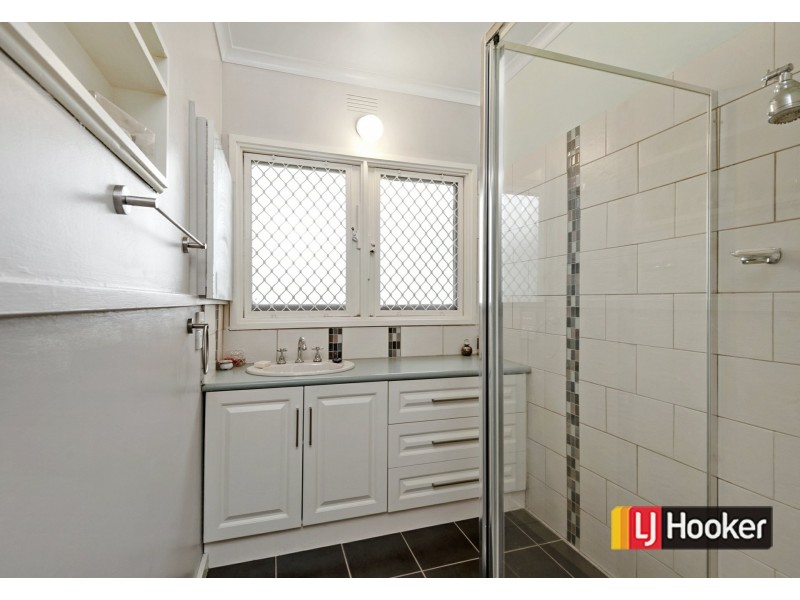 20 Jubilee Avenue, Seaford VIC 3198