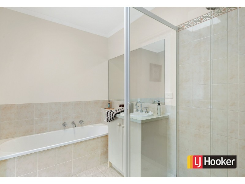 Unit 2/33-35 Fortescue Avenue, Seaford VIC 3198