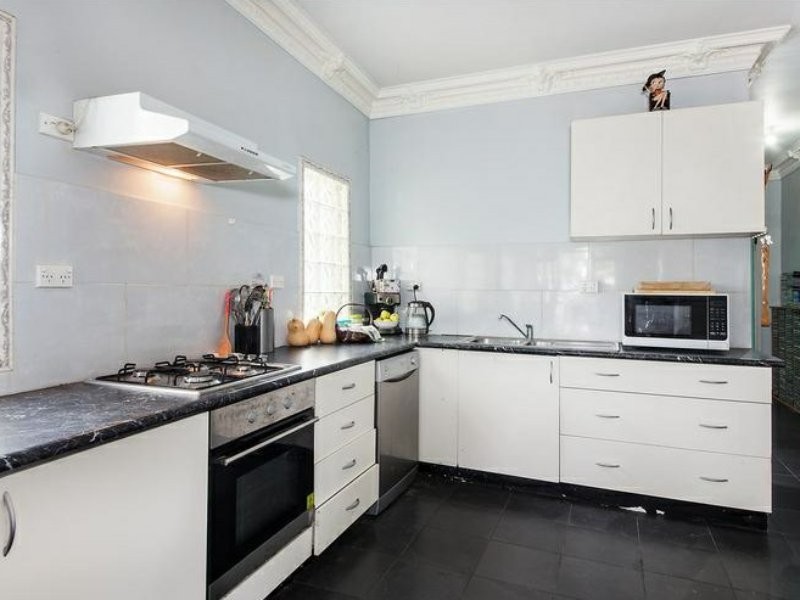 13 Neville Avenue, Seaford VIC 3198