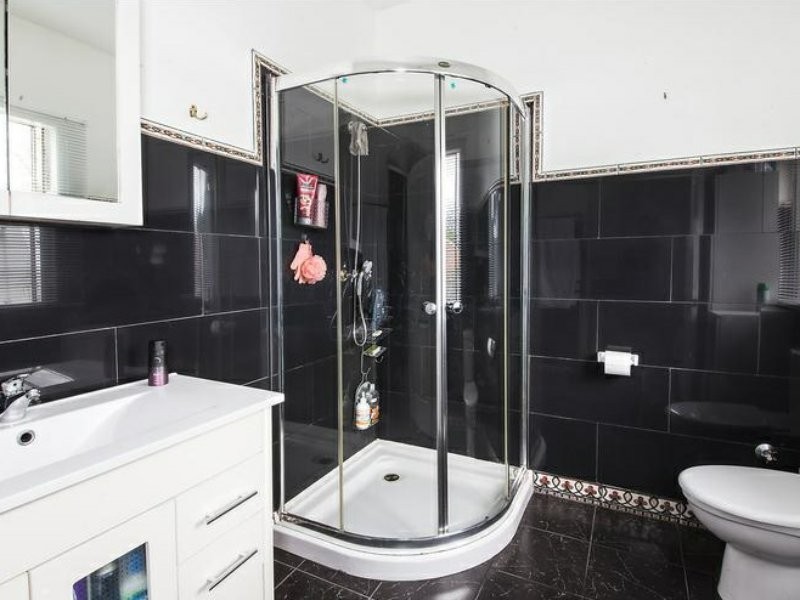 13 Neville Avenue, Seaford VIC 3198