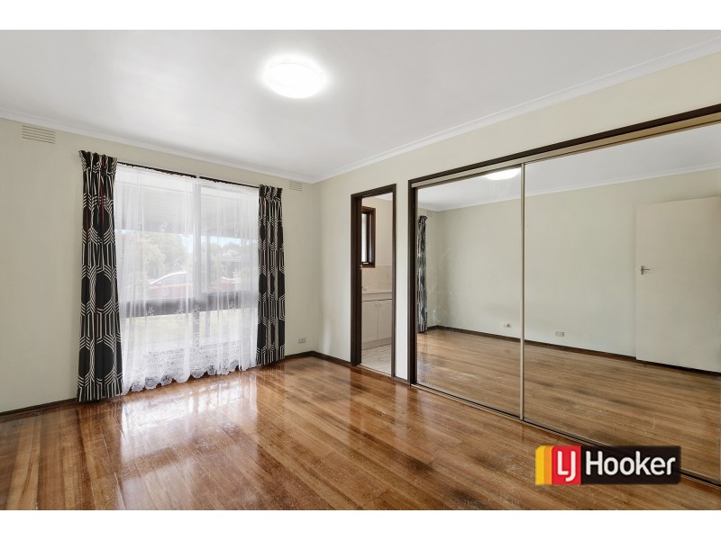6 Minton Drive, Frankston VIC 3199
