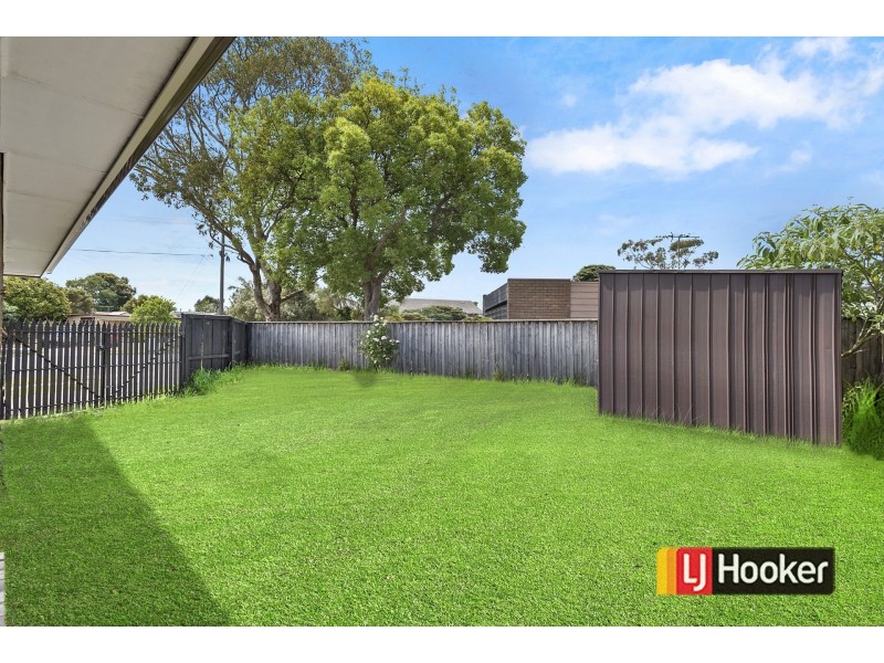 6 Minton Drive, Frankston VIC 3199