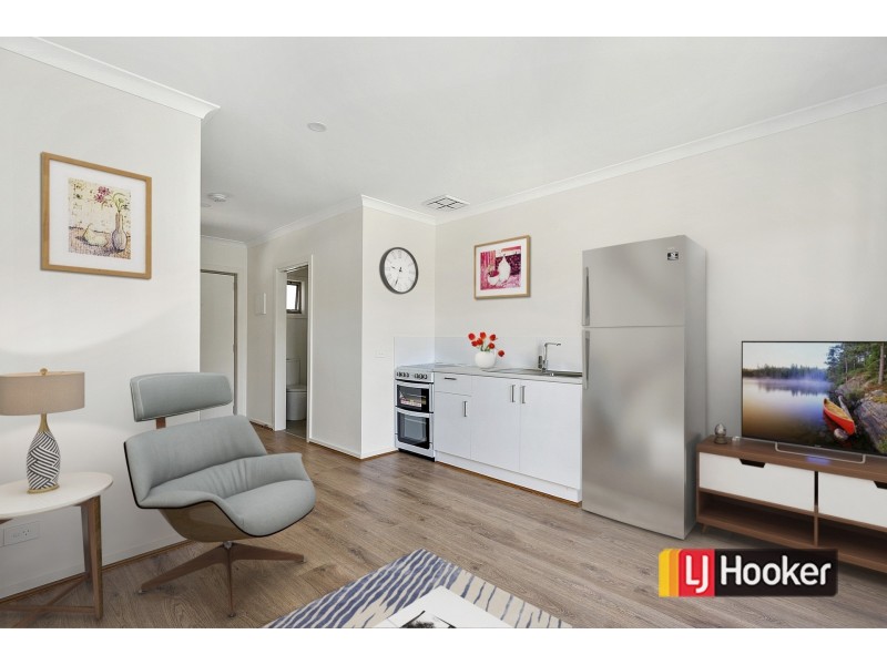 8/3 Burns Street, Frankston VIC 3199