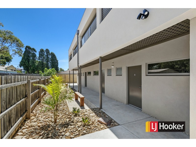 1/3 Burns Street, Frankston VIC 3199