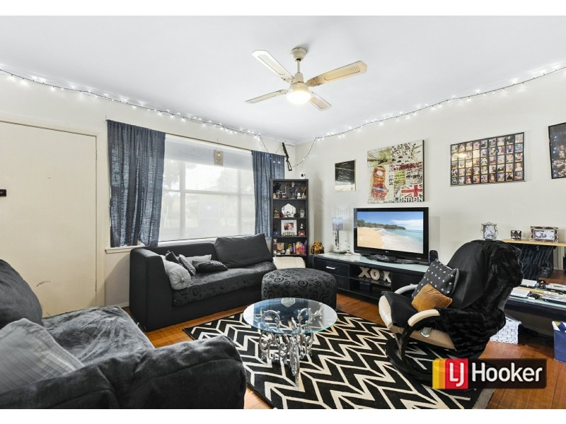 62 Brunning Crescent, Frankston North VIC 3200