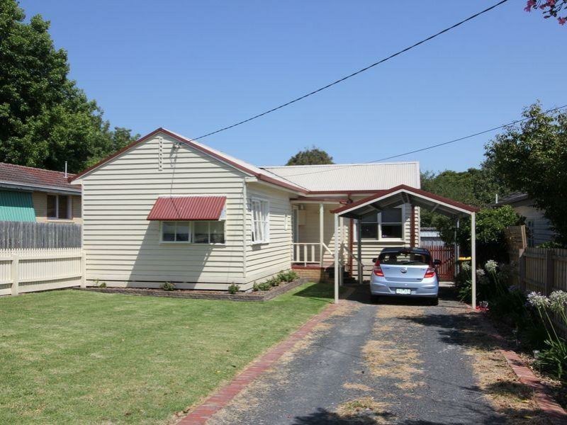 37 Leonard Street, Frankston VIC 3199