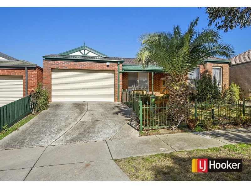 6 John Monash Drive, Skye VIC 3977
