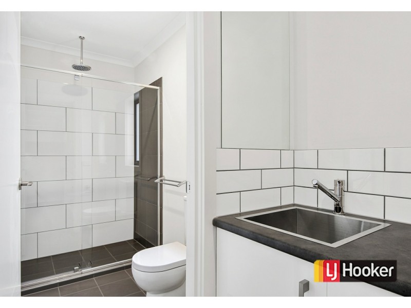 4/17 Royle Street, Frankston VIC 3199