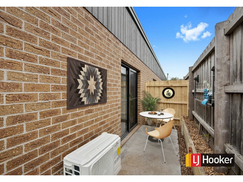 4/17 Royle Street, Frankston VIC 3199