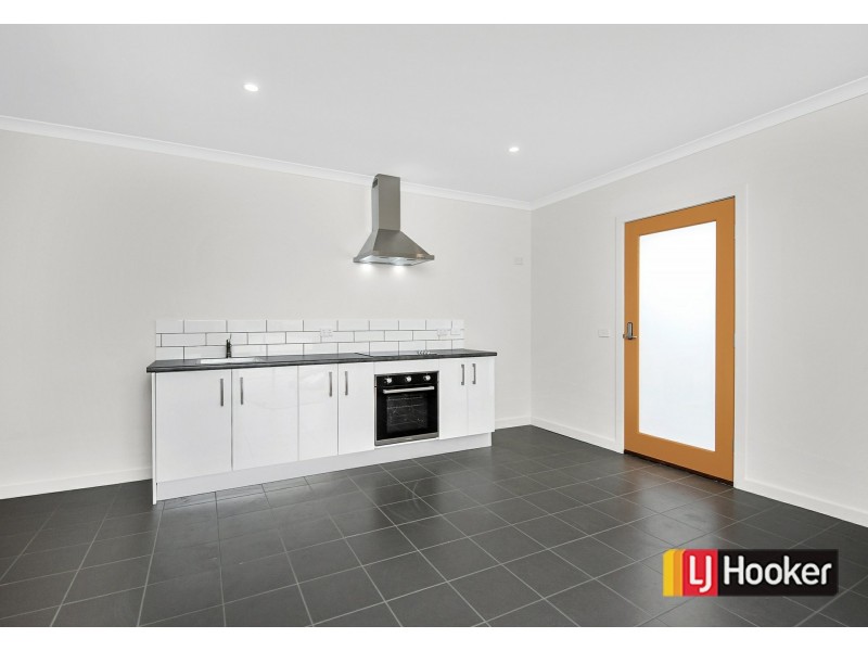 4/17 Royle Street, Frankston VIC 3199