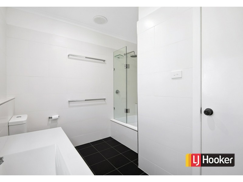 4 Mahogany Avenue, Frankston North VIC 3200