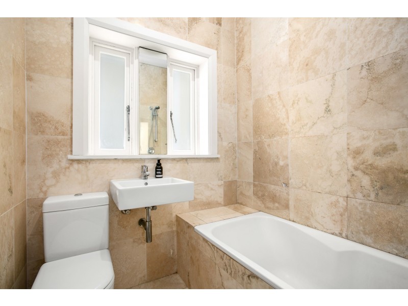 1/27 Beach Road, Bondi Beach NSW 2026