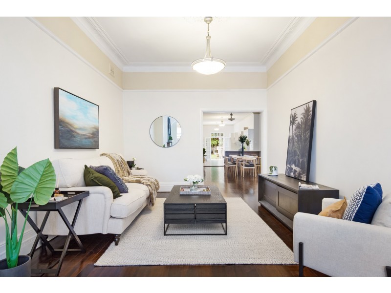 23 Waverley Crescent, Bondi Junction NSW 2022 LJ Hooker Bondi Junction Charing Cross Withdrawn