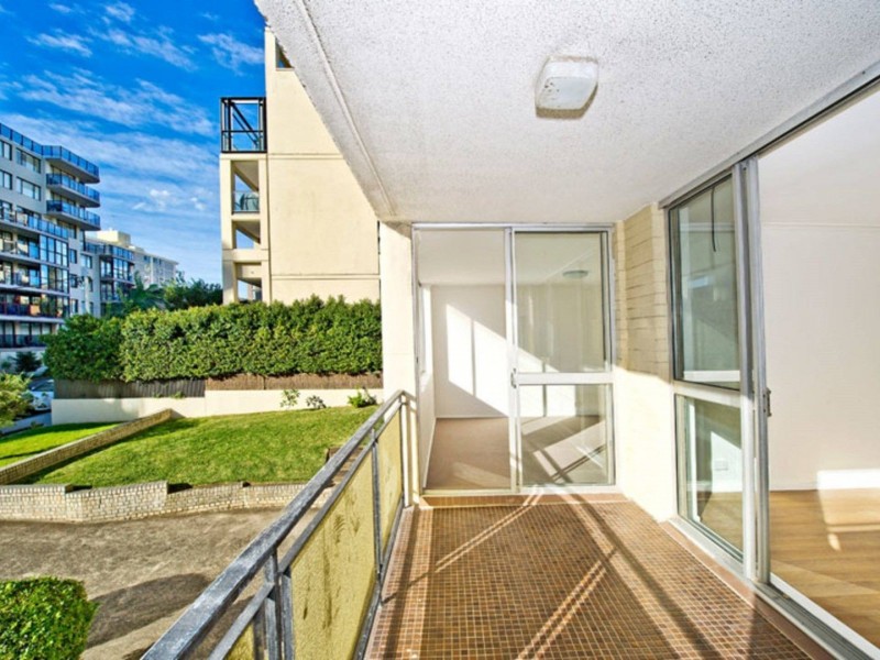 2/21-27 Waverley Street, Bondi Junction NSW 2022