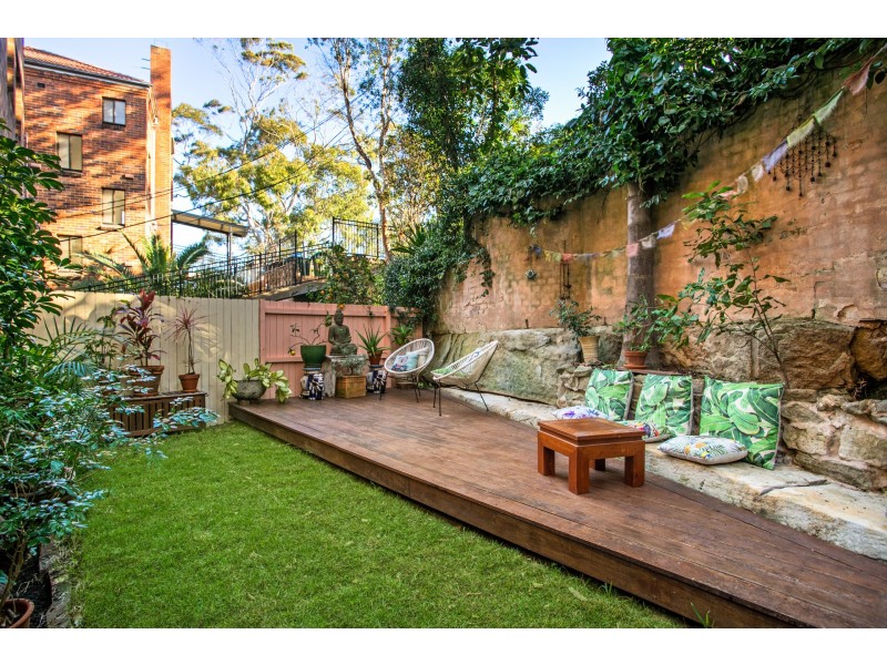 2/2 Seaview Street, Waverley NSW 2024