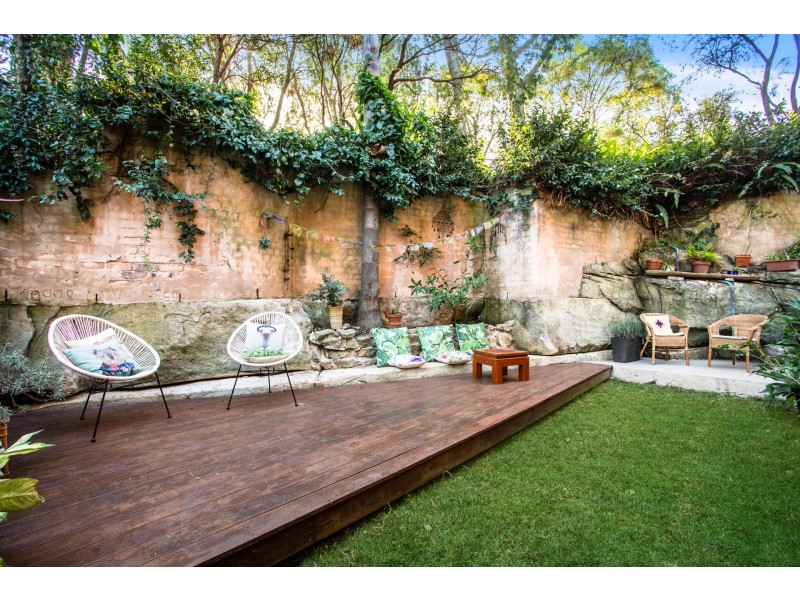 2/2 Seaview Street, Waverley NSW 2024