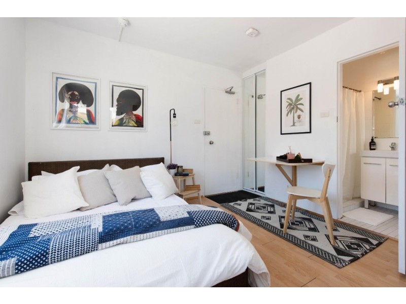 2/68 Gould Street, Bondi Beach NSW 2026