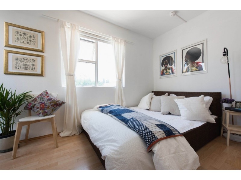 2/68 Gould Street, Bondi Beach NSW 2026