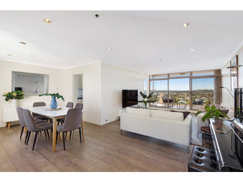 601/79 Grafton Street, Bondi Junction NSW 2022 LJ Hooker Bondi Junction Charing Cross Sold