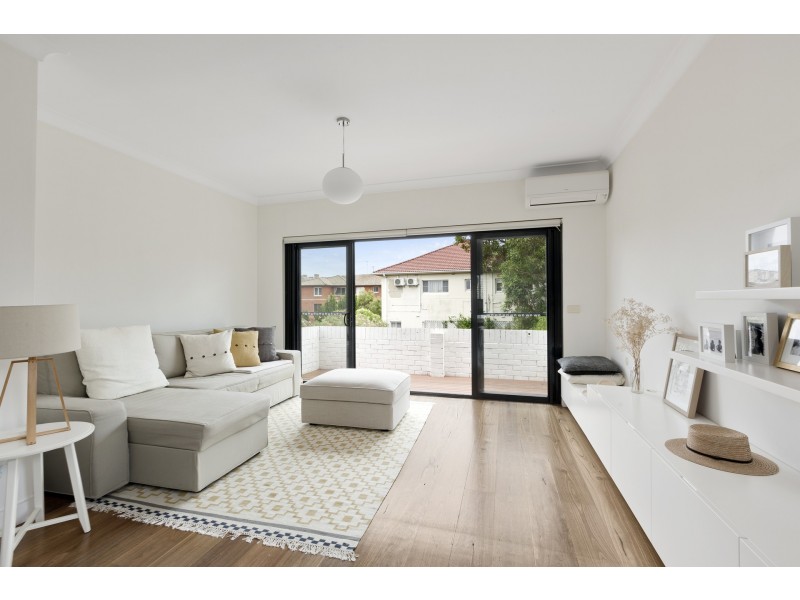 18/10-12 Fletcher Street, Bondi Beach NSW 2026