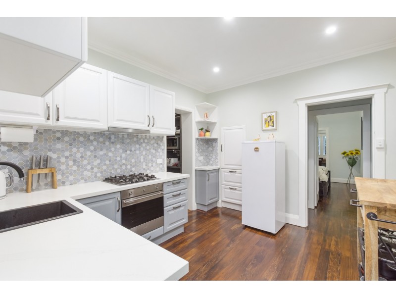 2/2 Allens Parade, Bondi Junction NSW 2022