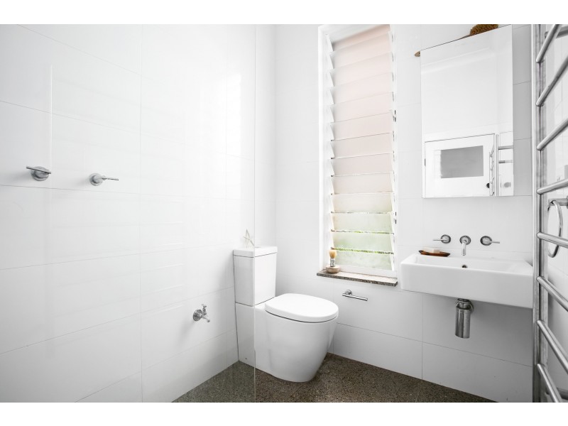 92 Warners Avenue, Bondi Beach NSW 2026